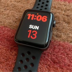 Apple Watch Series 3 Nike edition 42mm in excellent condition